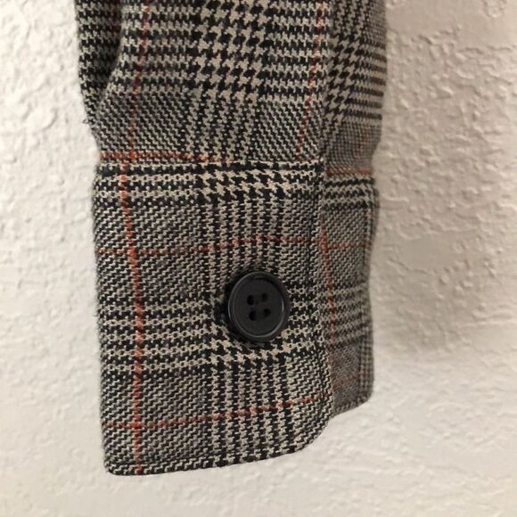 Disney X Forever 21 Size S Micky Mouse Plaid Crop Long Sleeve Button Up Shirt - Picture 6 of 9